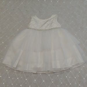 Infant girls ivory dress 12mo
